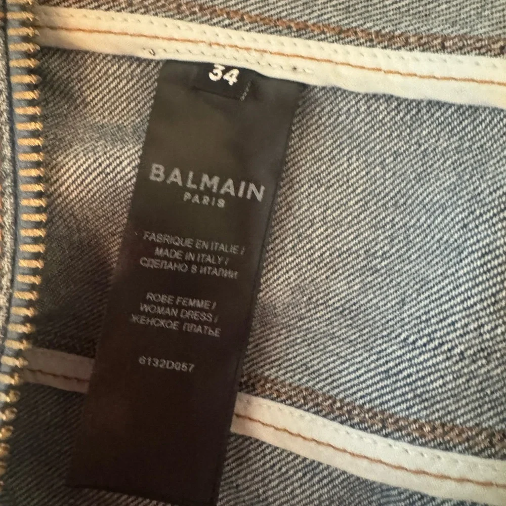 Balmain Short Sleeve Denim Dress with Gold Buttons accents. Gold zipper up back. - Picture 7 of 8